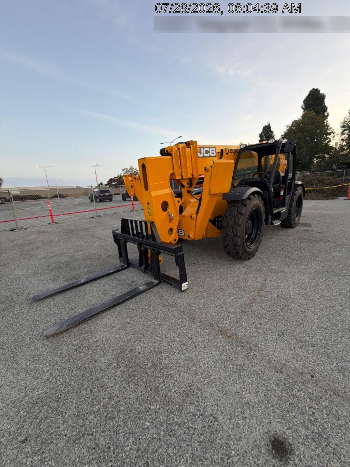 2026 JCB 512-56