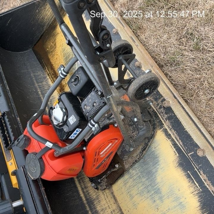 2025 HUSQVARNA LF75