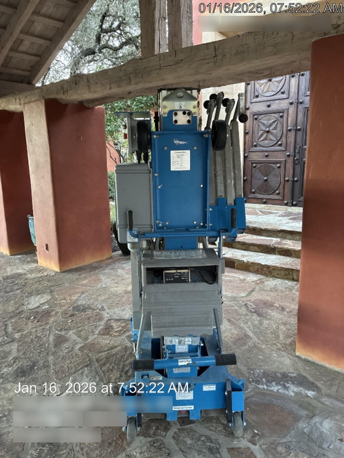 2019 GENIE AWP-30S