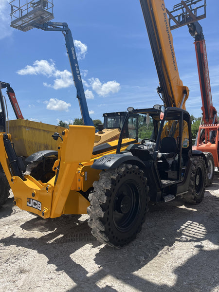 2025 JCB 510-56