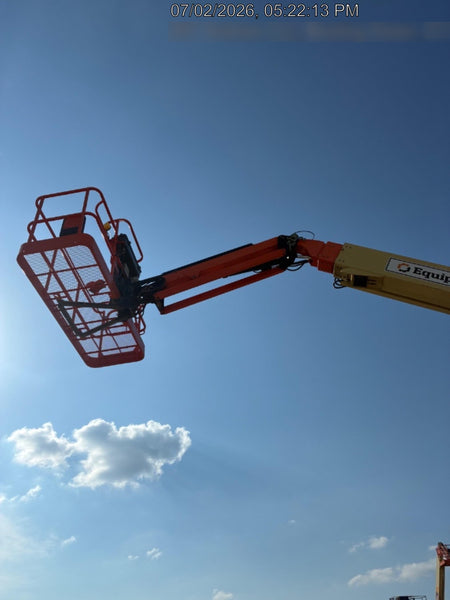 2019 JLG 660SJ