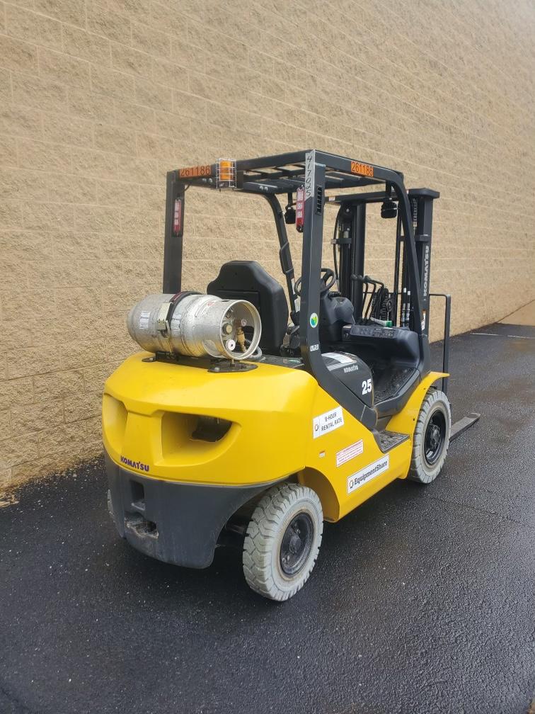 2022 KOMATSU FG25T-16