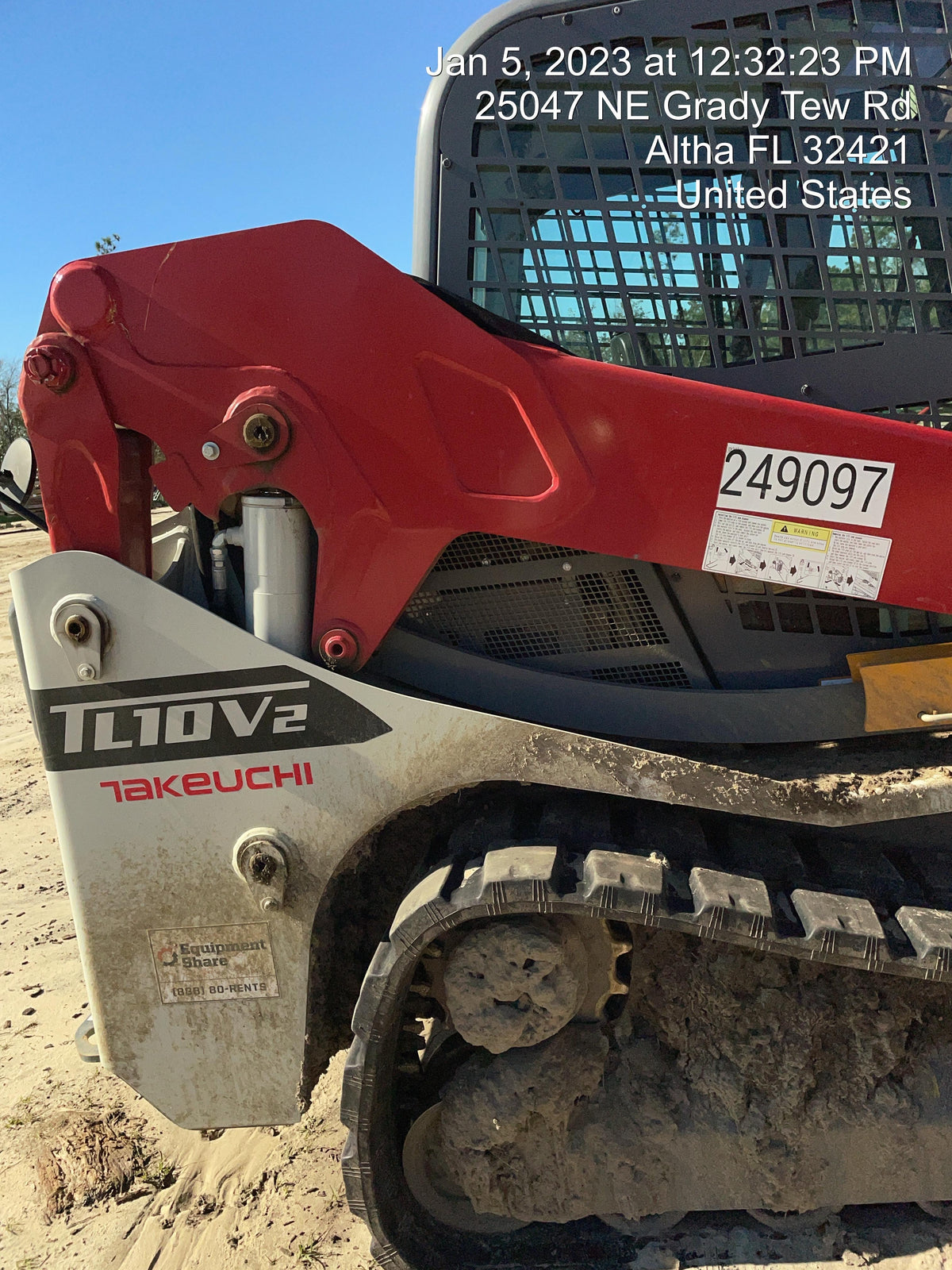 2022 TAKEUCHI TL10V2-CR