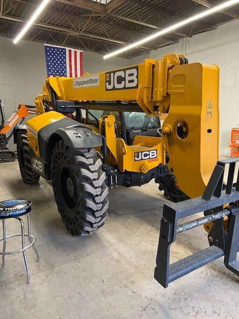 2021 JCB 509-42