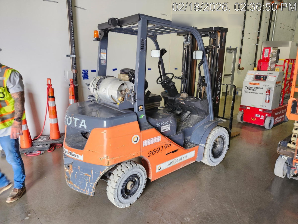 2022 TOYOTA 50-8FGU25