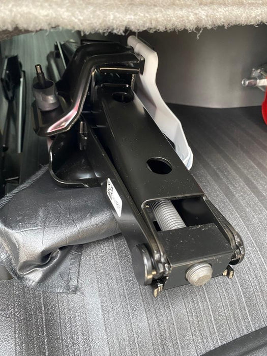 2025 CHEVROLET Express Van - Rental