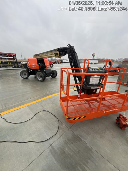2025 JLG 660SJ