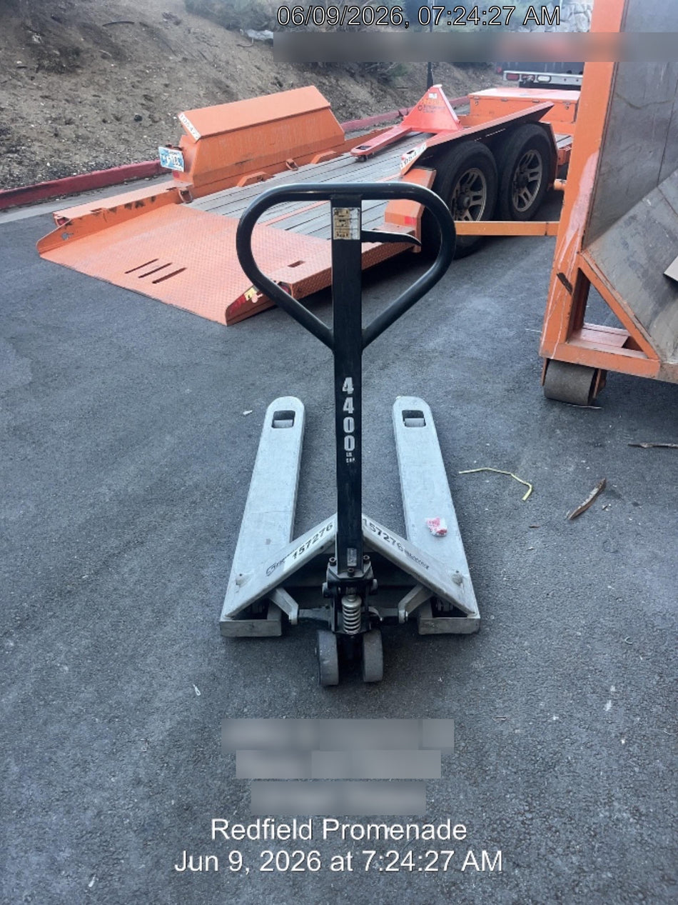 2021 STRONGWAY 4400 lb Pallet Jack