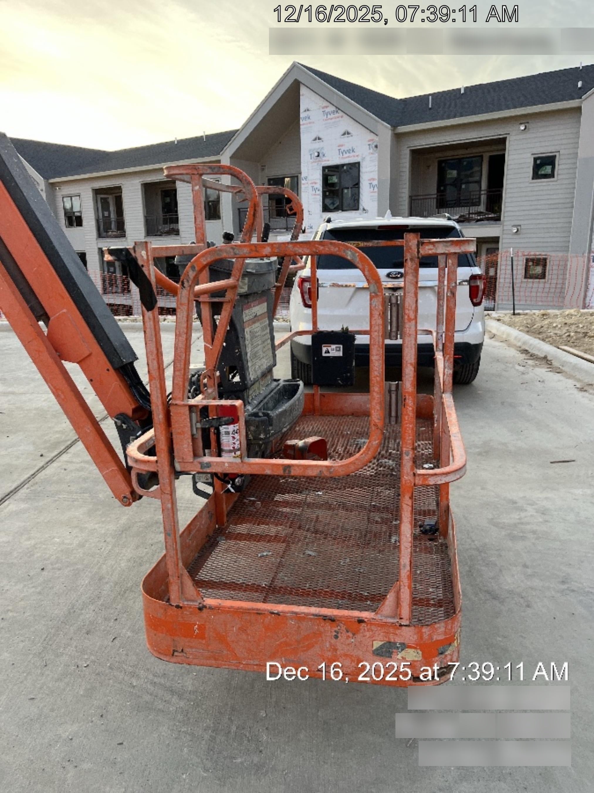 2021 JLG 860SJ