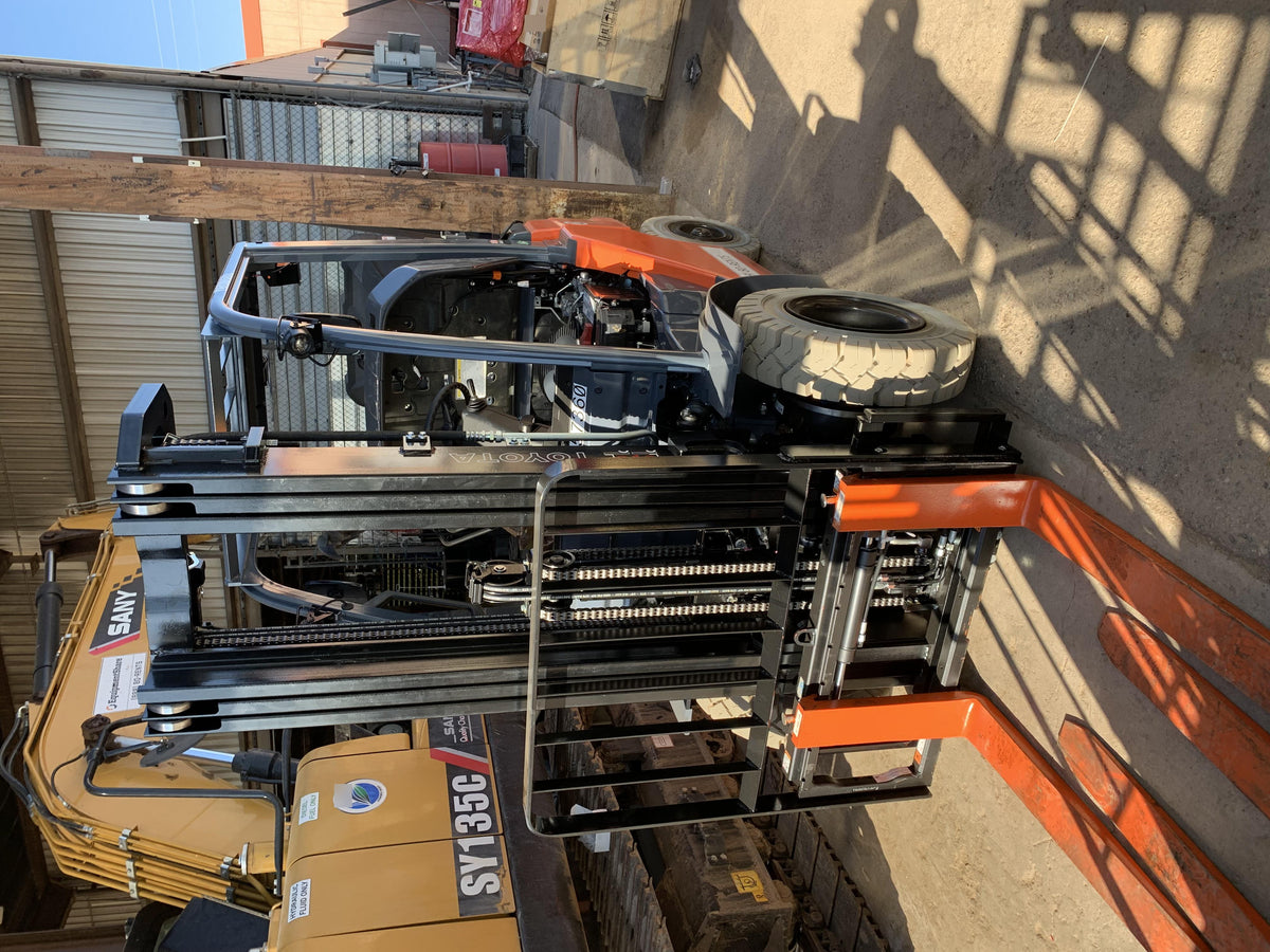 2022 TOYOTA 50-8FGU25