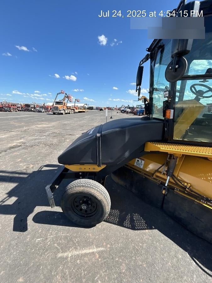 2023 LAYMOR SM450