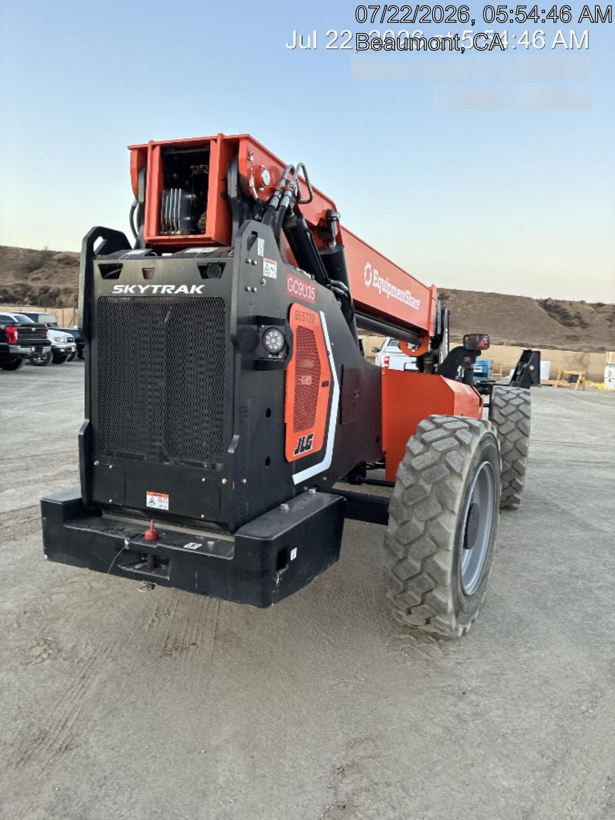 2025 SKYTRAK 10054
