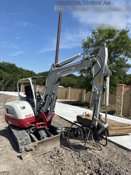2024 TAKEUCHI TB250-2R