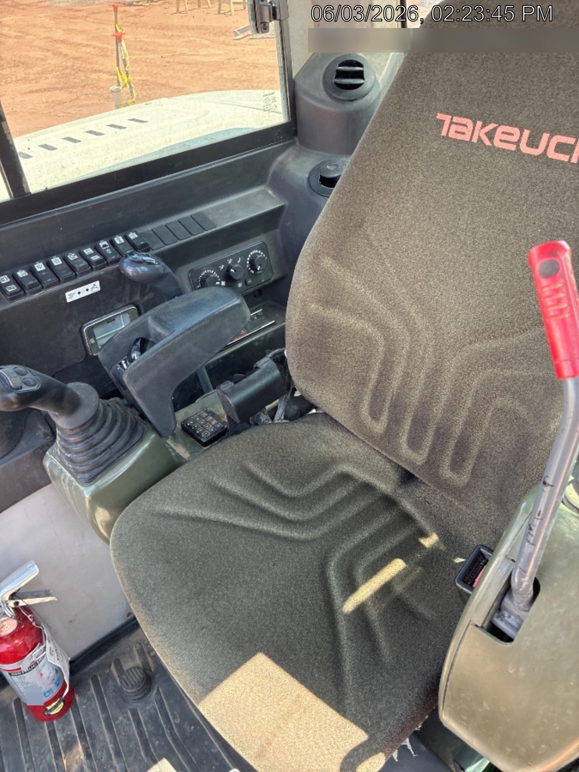 2022 TAKEUCHI TB290C
