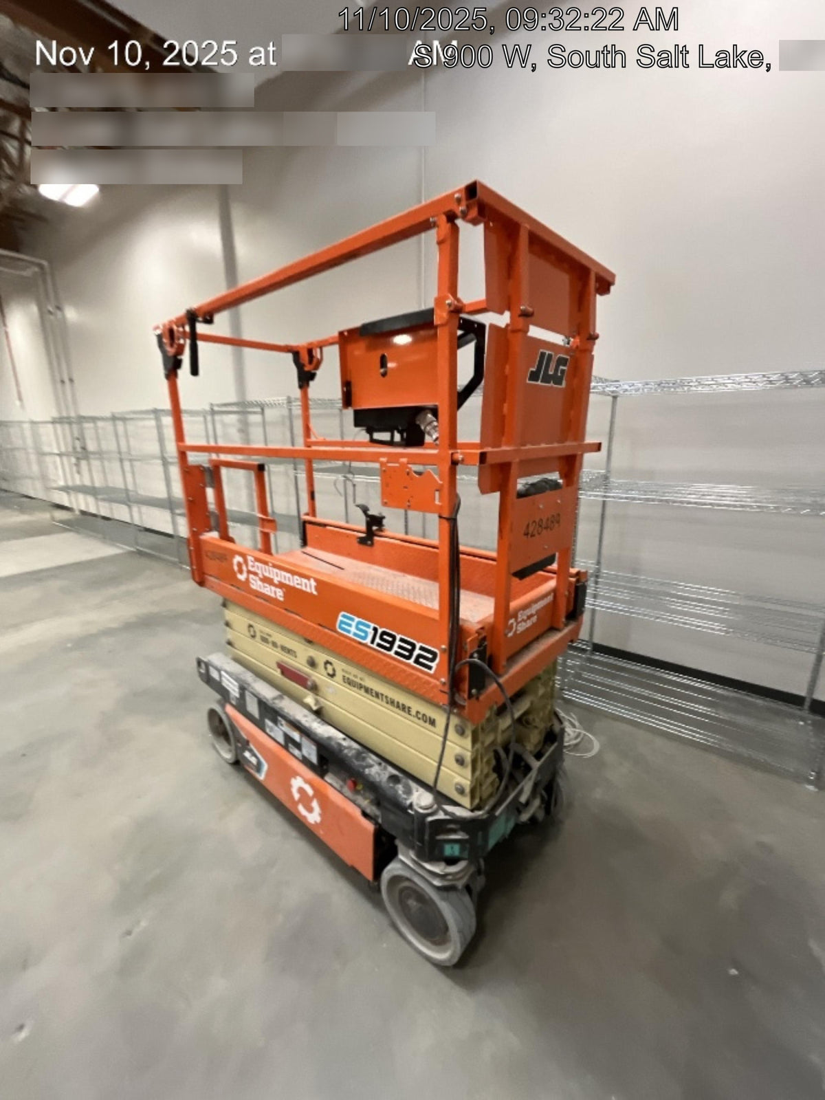 2024 JLG ES1932
