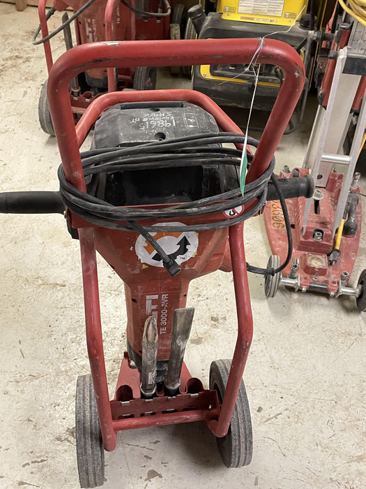 2022 HILTI TE 3000-AVR