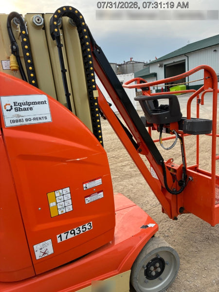2022 JLG 26E