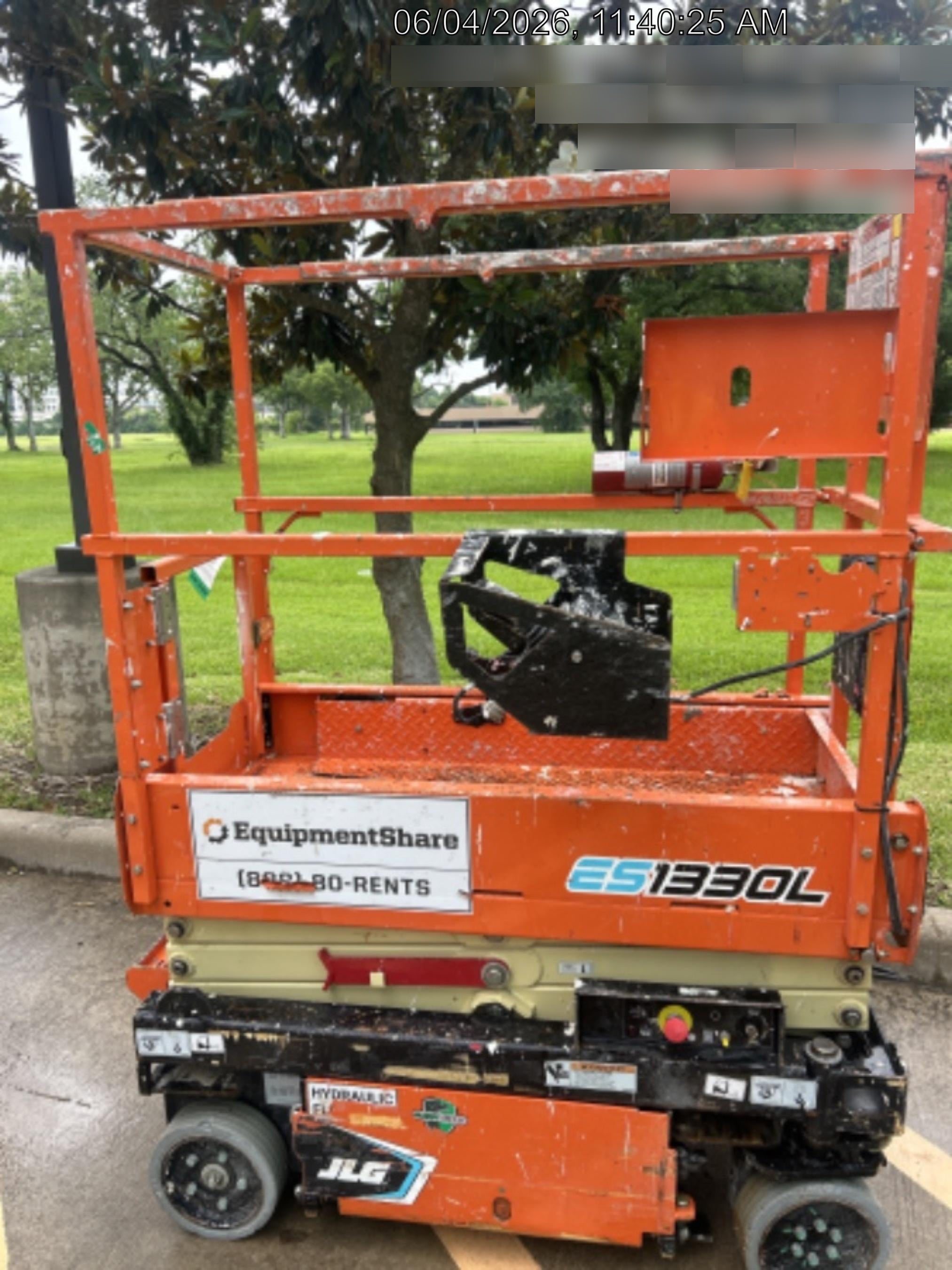 2021 JLG ES1330L