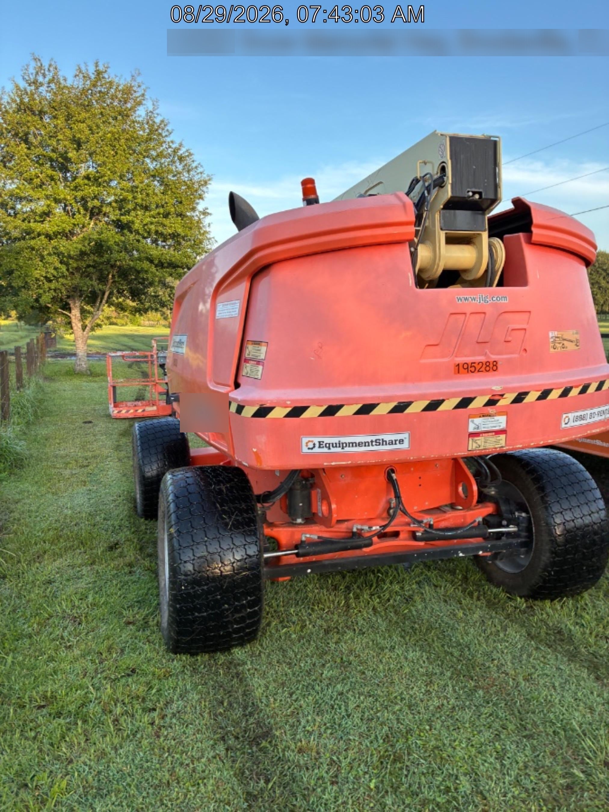2021 JLG 660SJ
