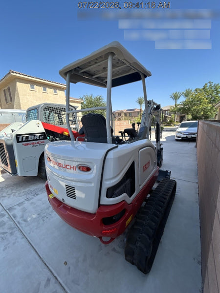 2024 TAKEUCHI TL8R2-CRH