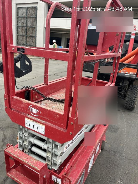 2020 MEC 1330SE Solid NM Tires, Steel Swing out Doors, LCS, Beacon, 900W Inverter