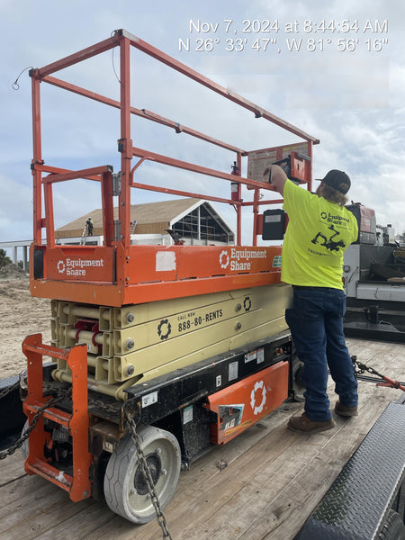 2022 JLG ES2632