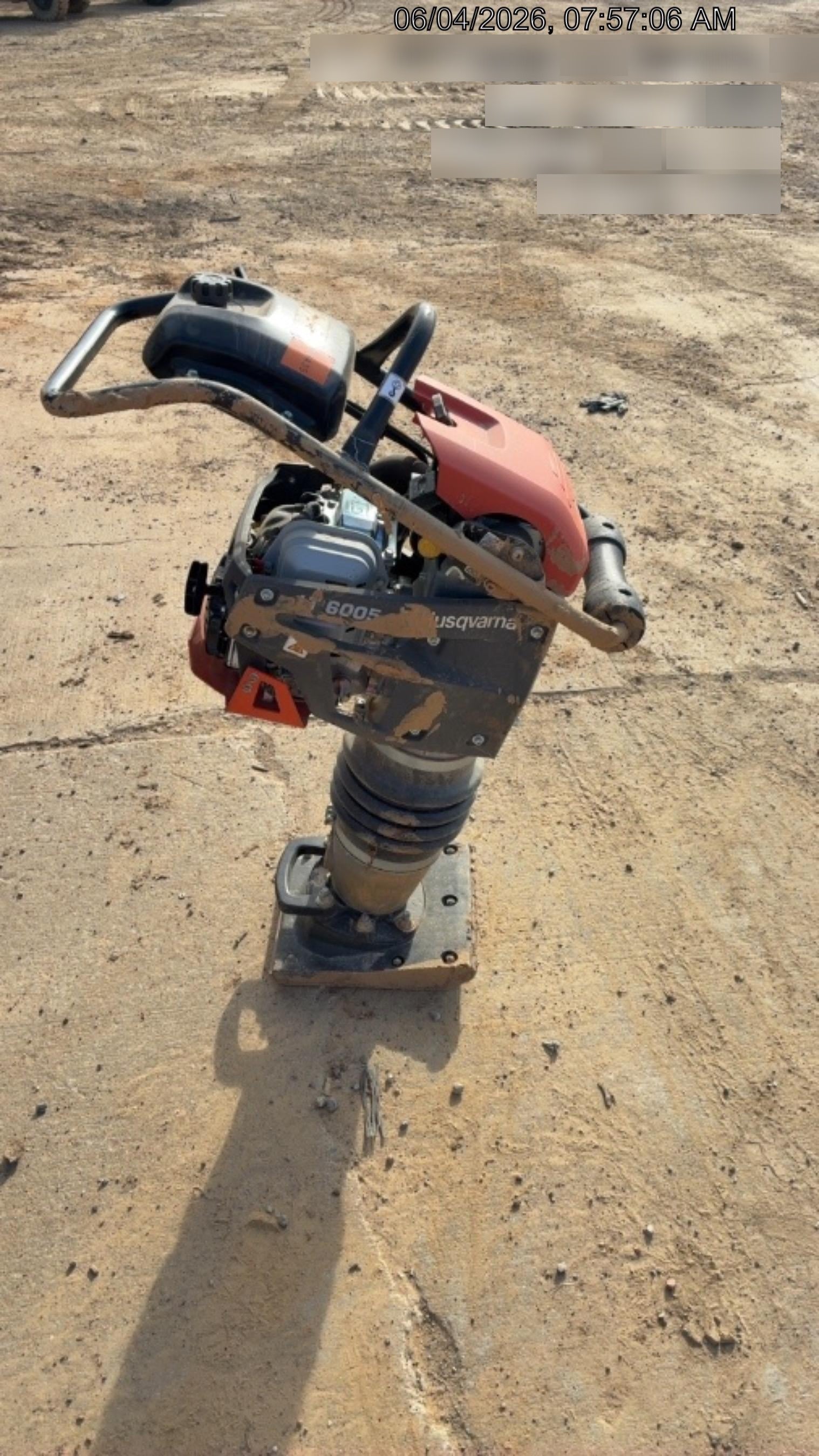 2024 HUSQVARNA LT6005
