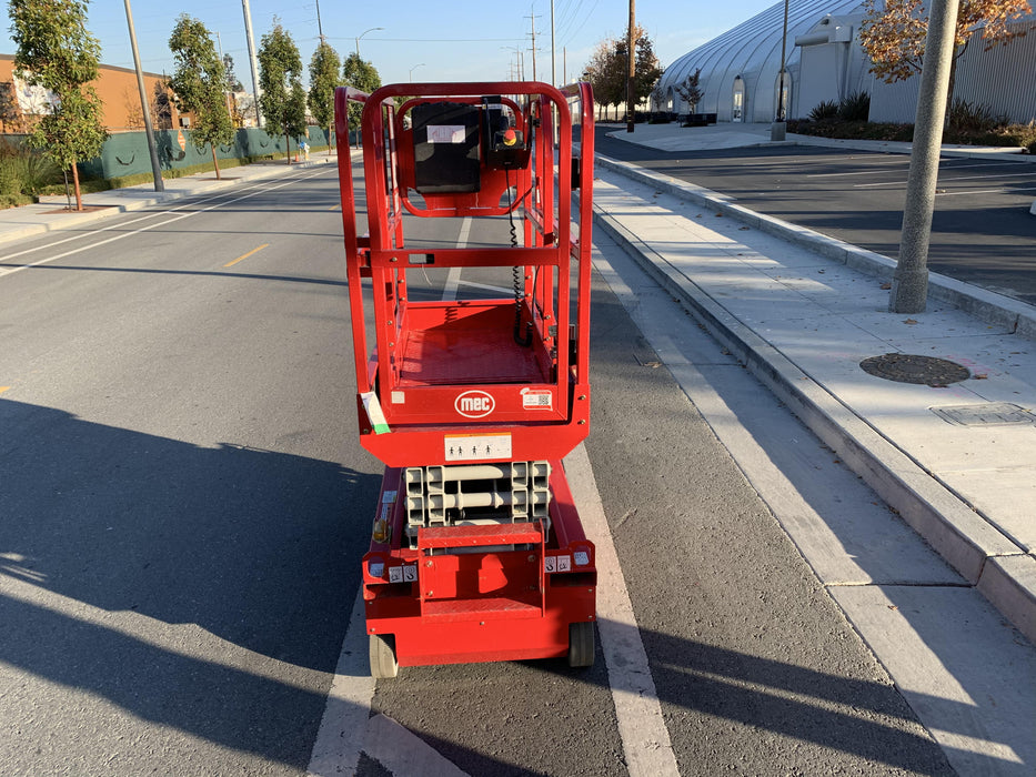 2020 MEC 1330SE Solid NM Tires, Steel Swing out Doors, LCS, Beacon, 900W Inverter