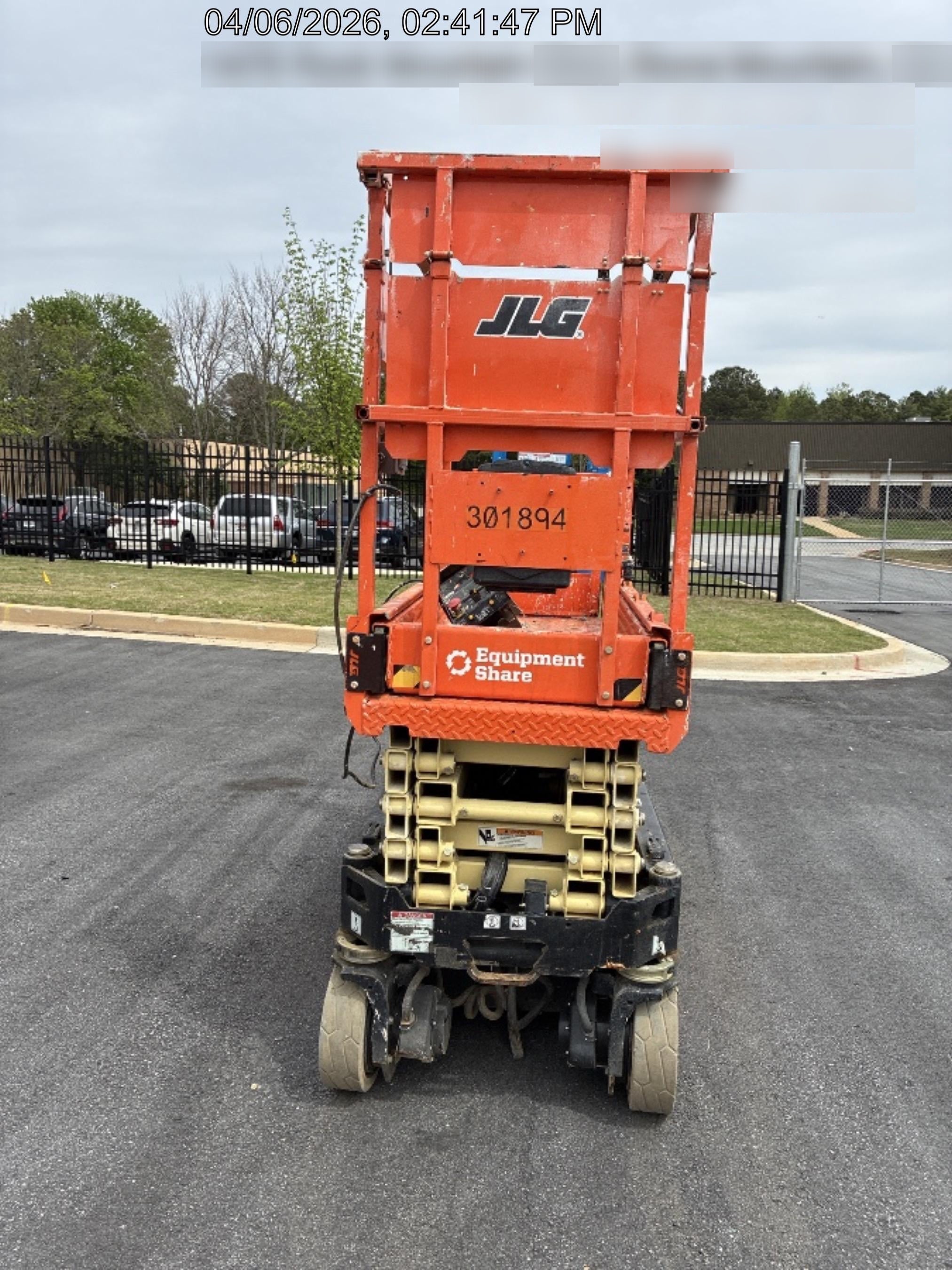 2023 JLG ES1932