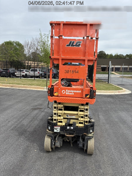 2023 JLG ES1932