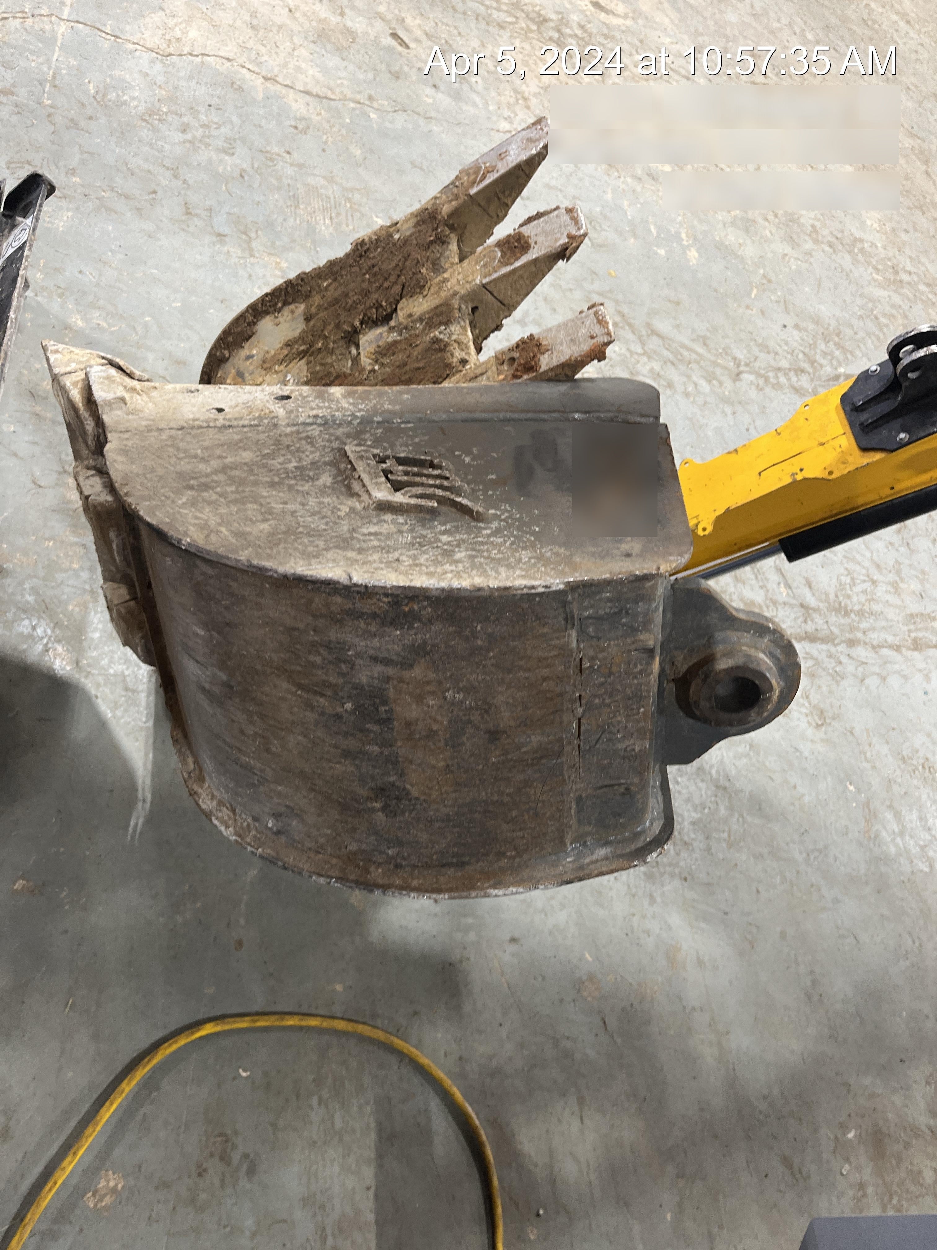 2022 TAG MANUFACTURING 12" Bucket, Mini Excavator - Tag