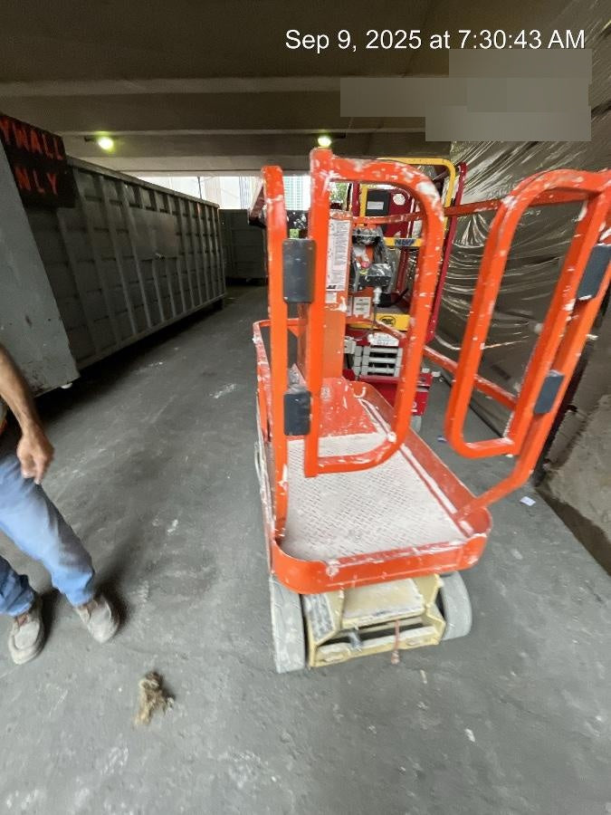 2021 JLG 1230ES