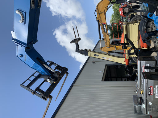 2019 Genie GTH-844 Cab/Heat/AC, Solid RT Tires, LED Work Lights, Beacon 60" QA Carriage, 48" Forks