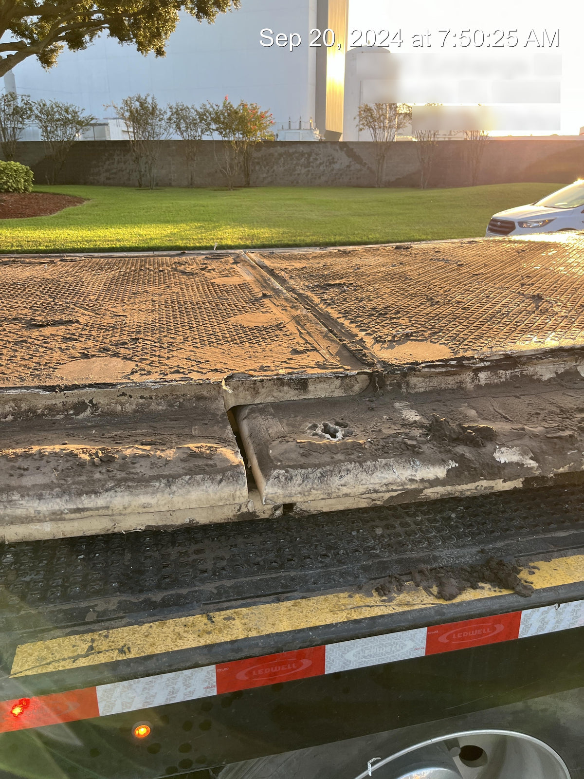 2020 MEGADECK 103635 Mat