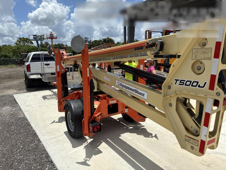 2022 JLG T500J