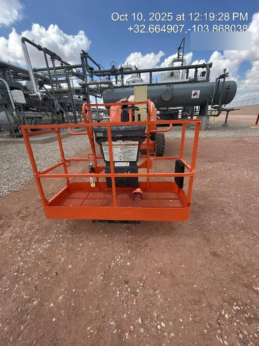 2019 JLG 450AJ