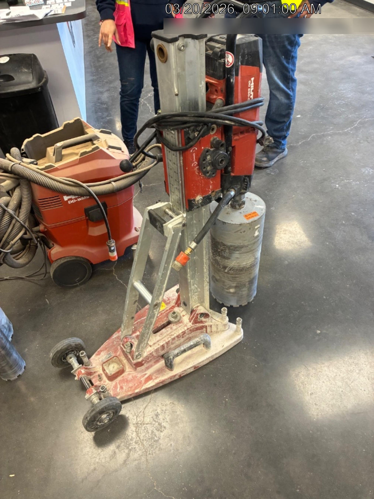 2023 HILTI DD250E