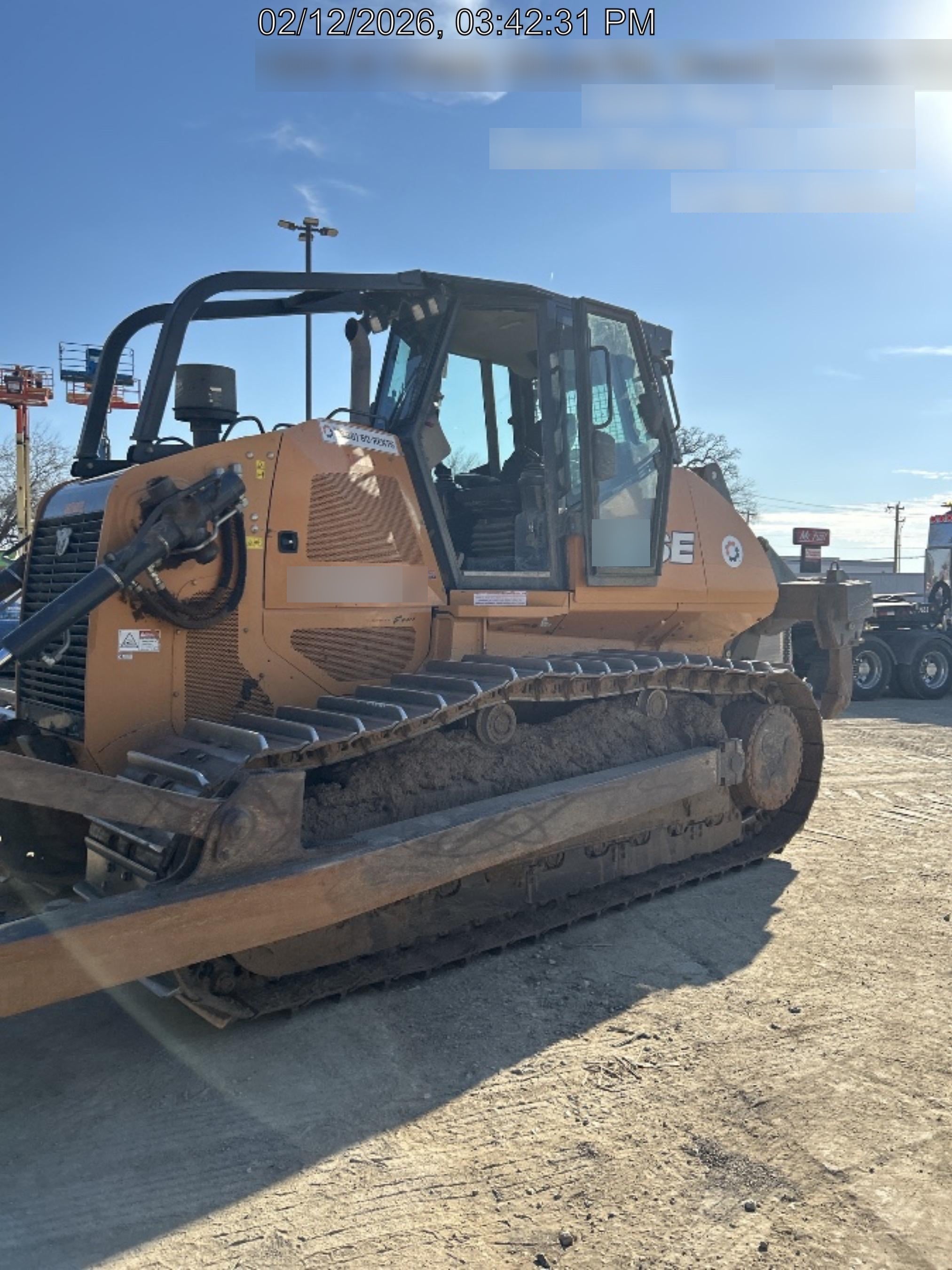 2021 CASE 2050M