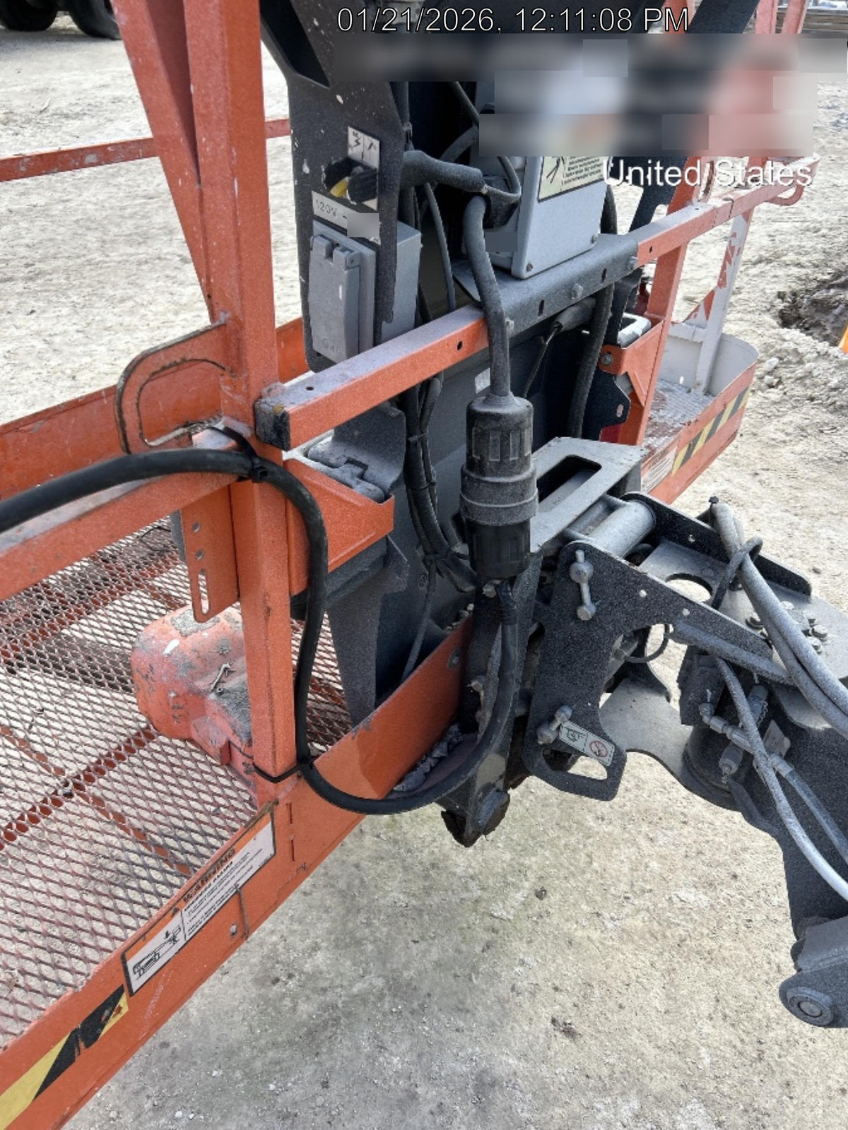 2025 MILLER ELECTRIC CST-282
