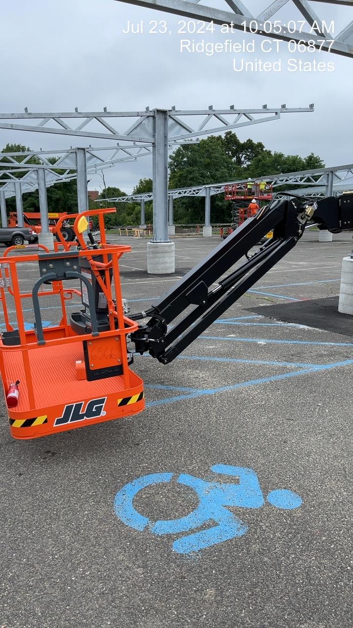 2024 JLG 660SJ