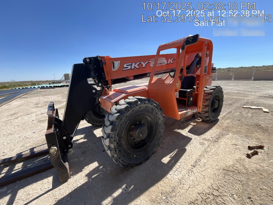 2018 SKYTRAK 8042