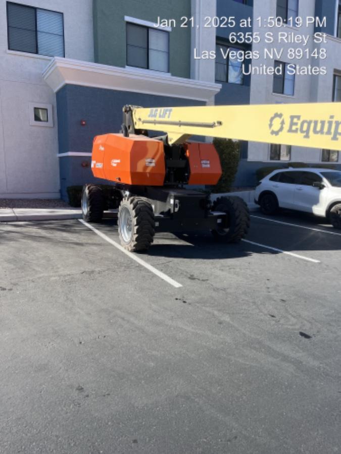 2024 JLG 860SJ