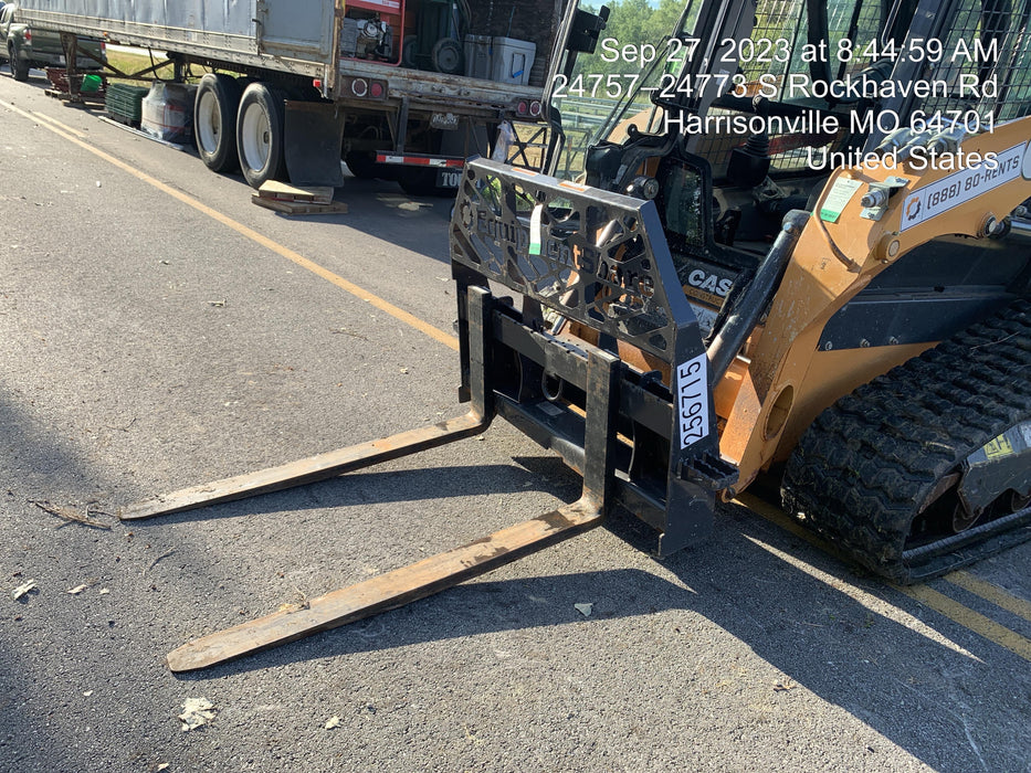 2022 PALADIN 48" Pallet Forks - Paladin