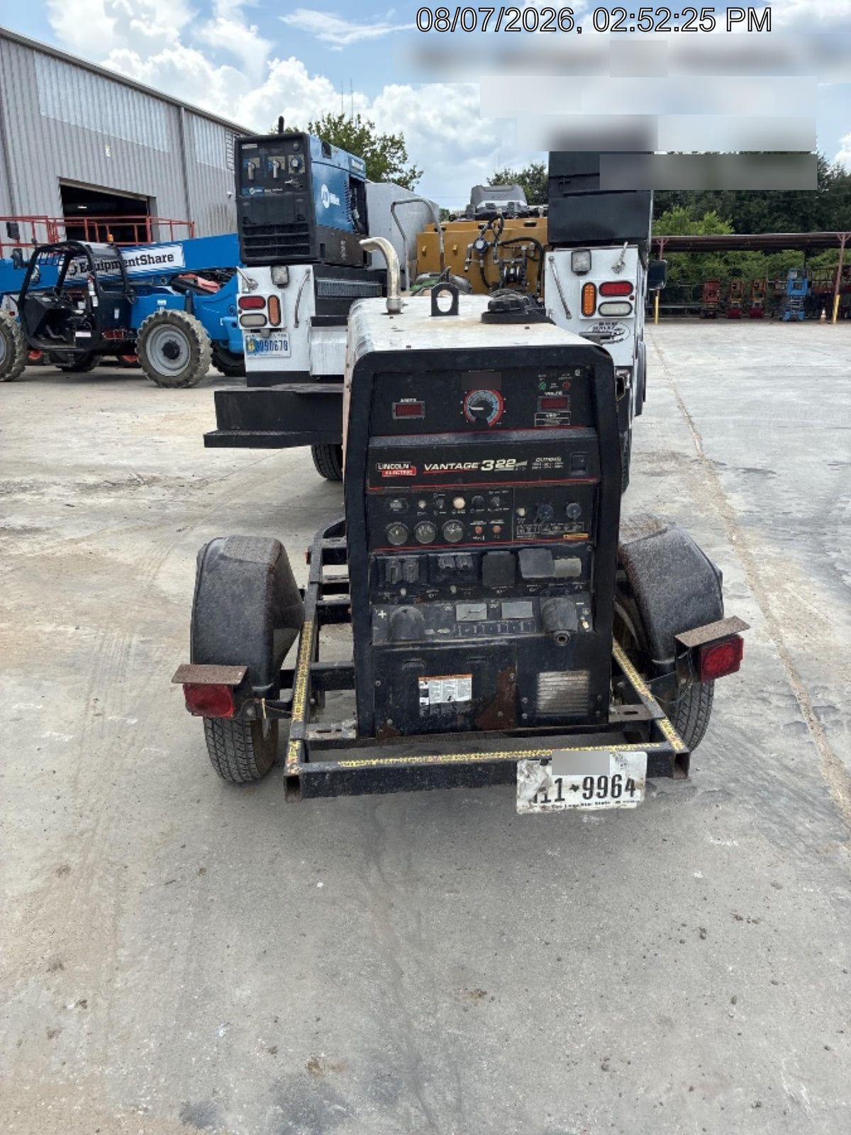 2021 Lincoln Electric Vantage 322 Vantage 322 Ready Pak 3 w/ Decals, ORANGE (includes trailer, cable rack, fender light kit) NO Telematics