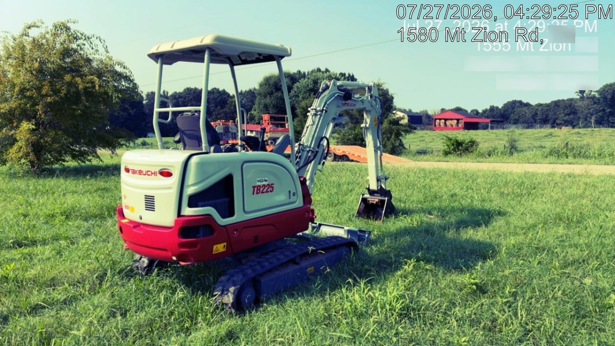 2023 TAKEUCHI TB225R