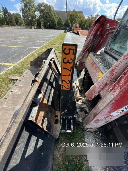 2025 ARROW MATERIAL HANDLING 24" Pallet Fork Frame