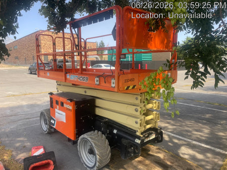 2022 JLG ERT4069
