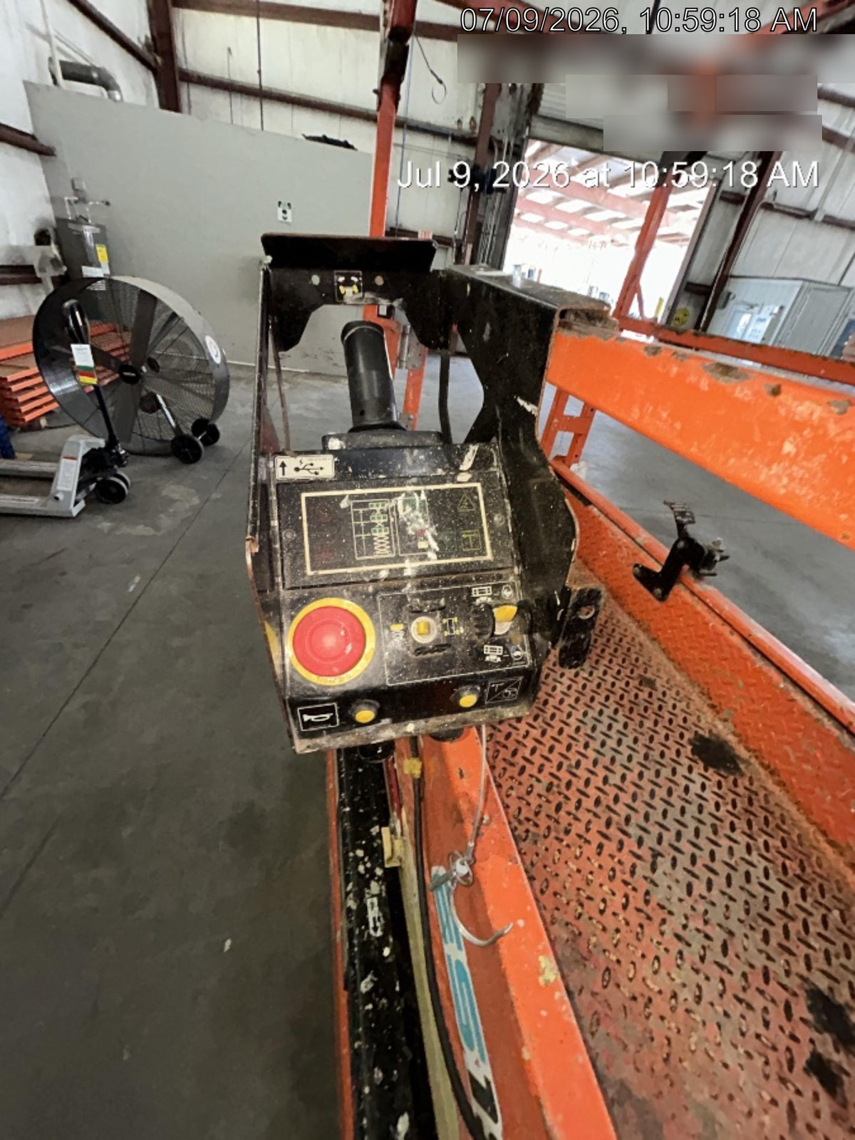 2023 JLG ES1932