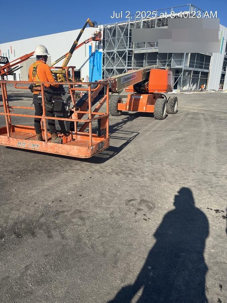 2019 JLG 660SJ