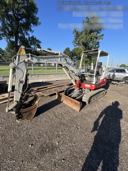 2022 TAKEUCHI TB235-2R